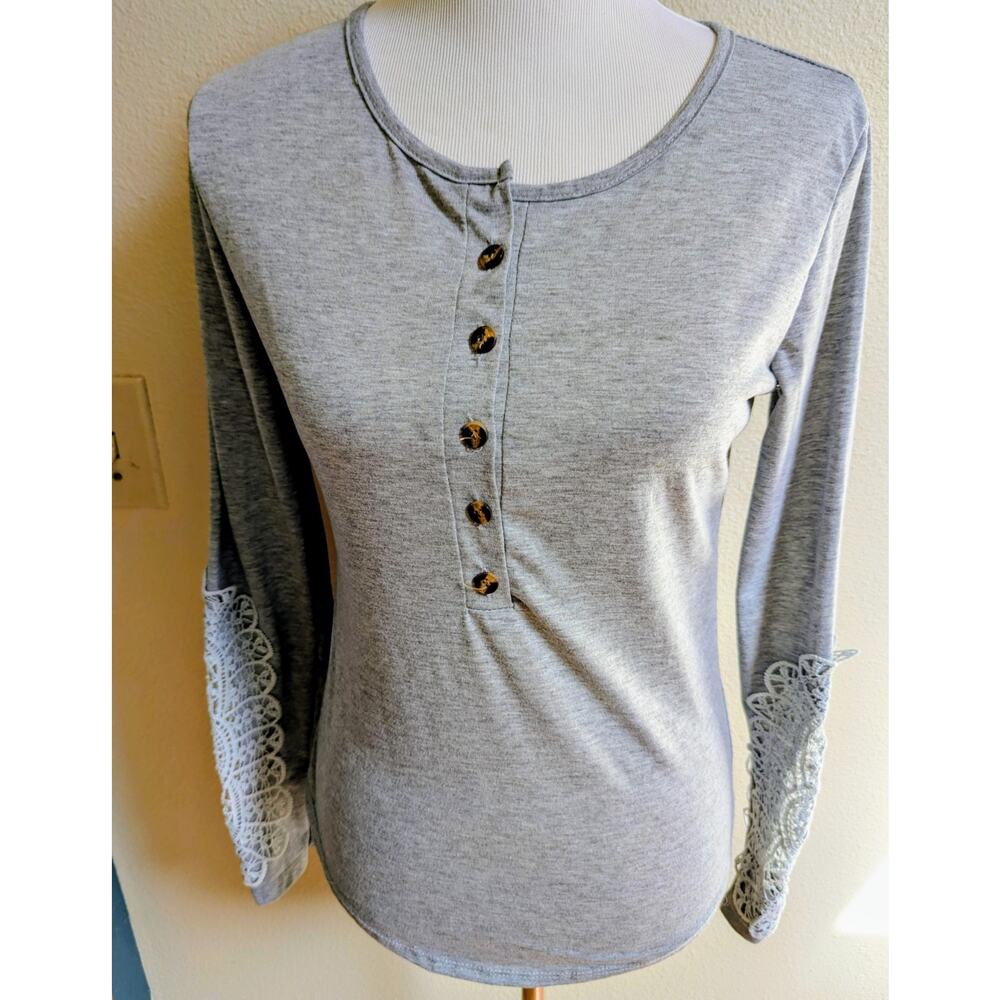 Gray Knit Blouse Button Front Lace Accents Long Sleeve Women’s Casual Top